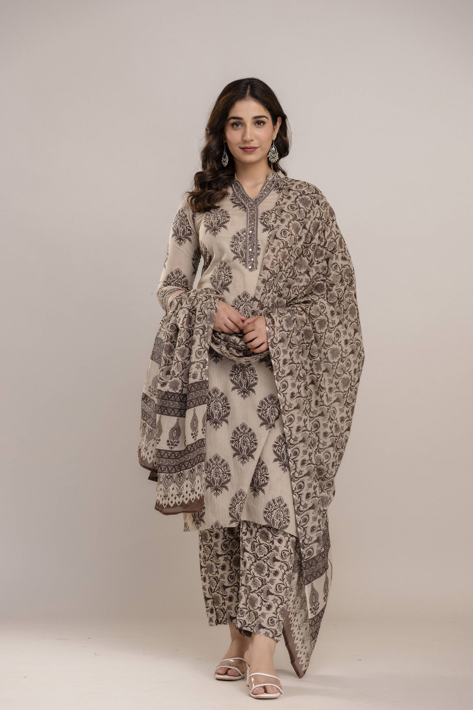 BEIGE COLOUR COTTON BLOCK DESIGN 3 PCS SUIT SET